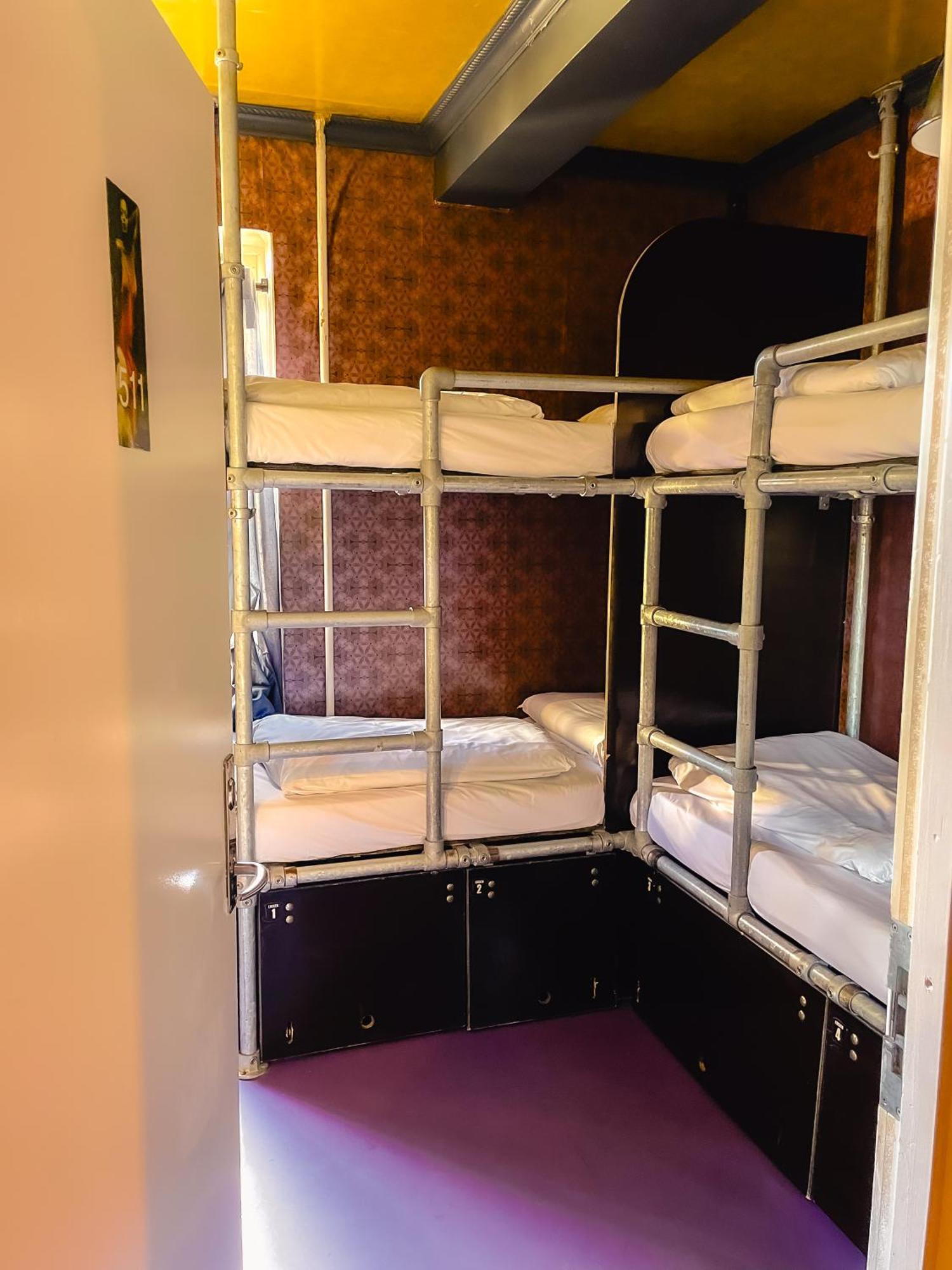 Bed 4-Bed Female Dormitory Room